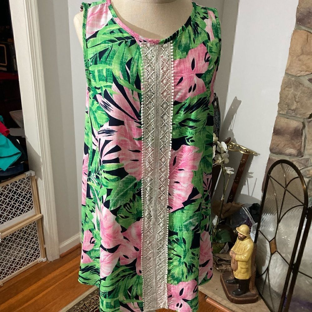 PEACH LOVE California Floral Sleeveless Dress / SZ SMALL